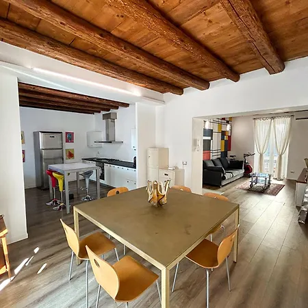 Suite & Charme In Un Palazzo Storico Di Bergamo Exterior foto