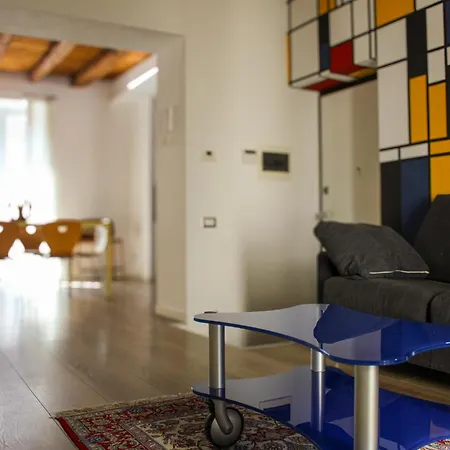 Suite & Charme In Un Palazzo Storico Di Bergamo Exterior foto